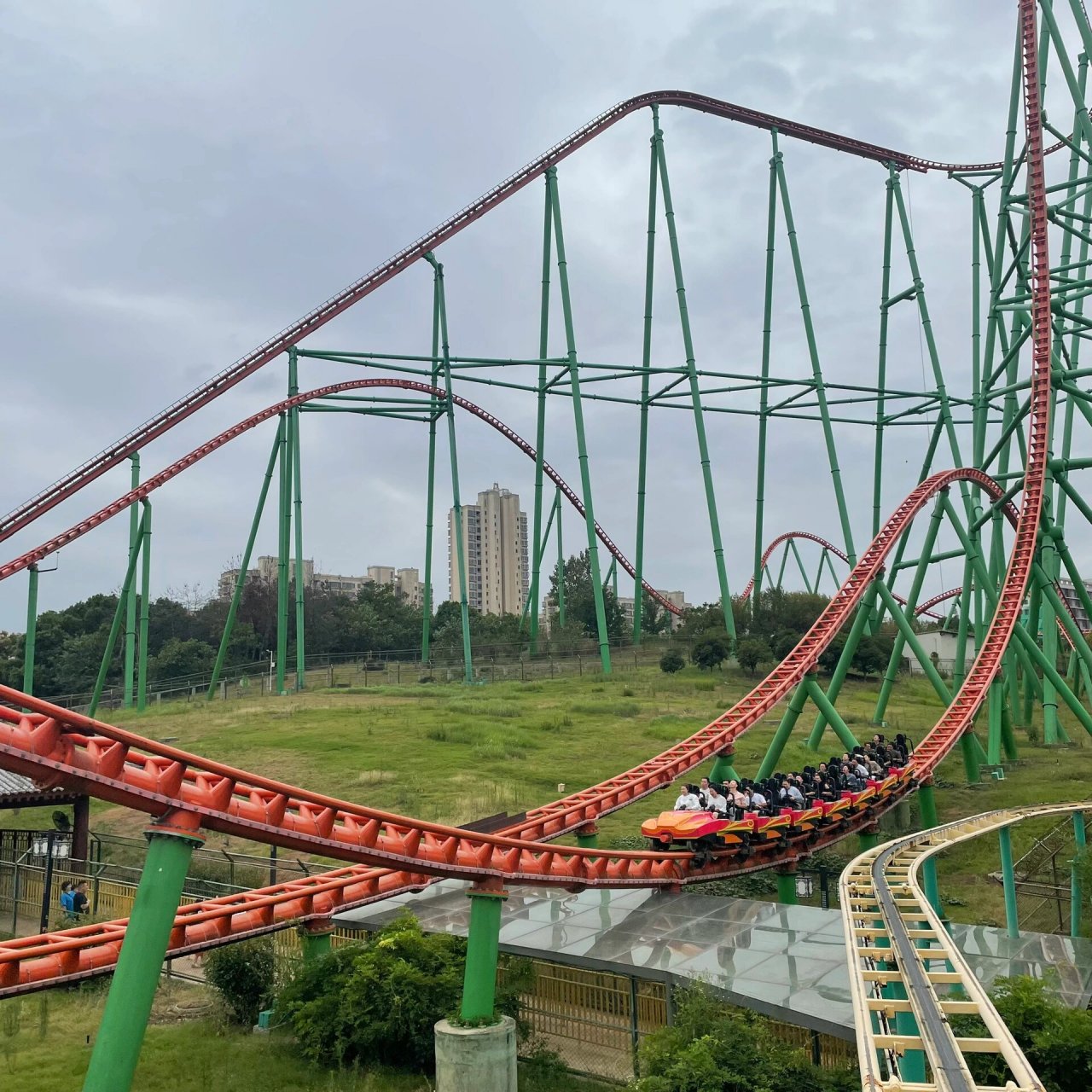 南昌融创乐园(超刺激版90 套票90399 含住宿 双早 双人门票 前年