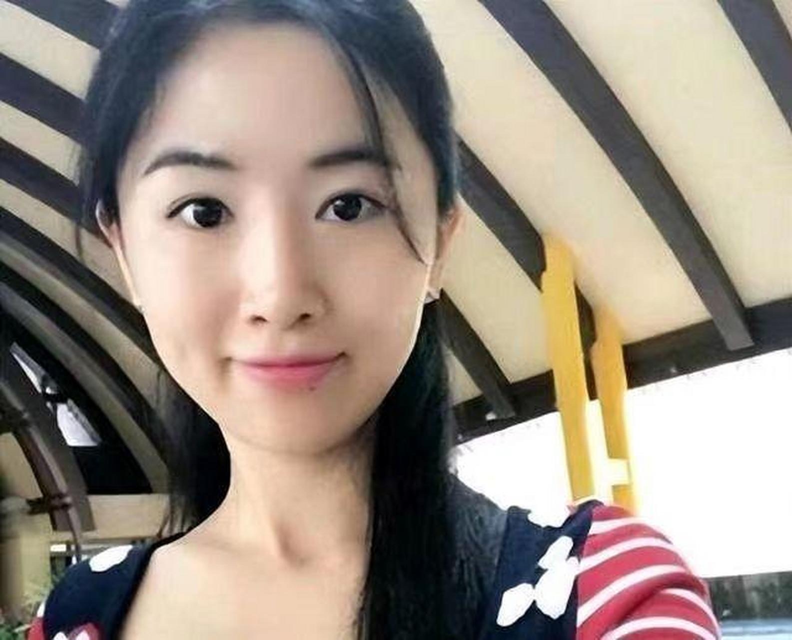 翟欣欣被抓了  翟欣欣被逮捕了!这是苏享茂哥哥透露的.