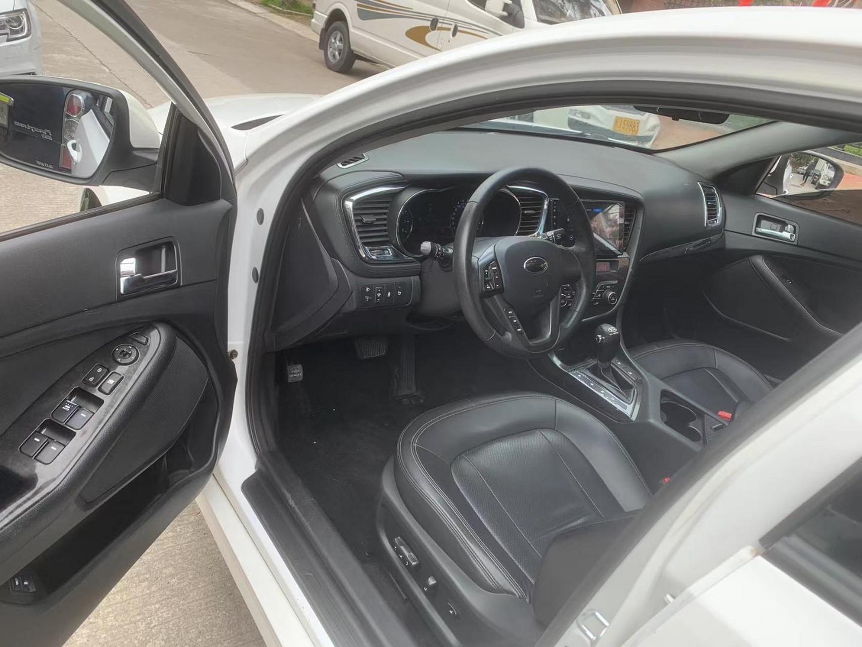 13年起亚k5自动2.0带天窗车况精品价格不贵只要3万多