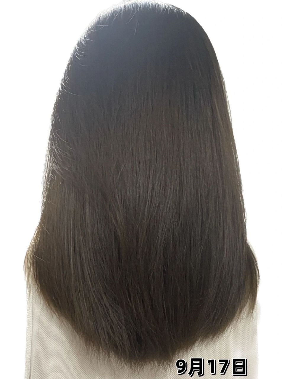 9个月没剪啦,头发长了大概10厘米 之前9月中分享,觉得长得很慢, 今天