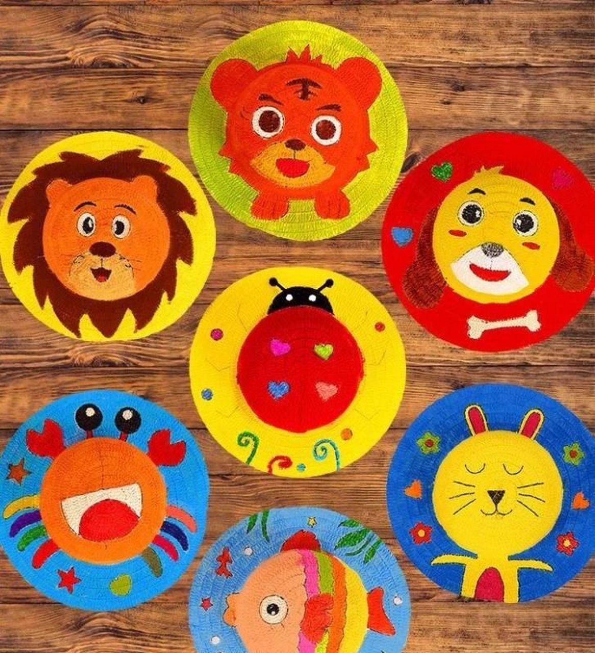 儿童涂鸦草帽 适合小朋友的涂鸦草帽.