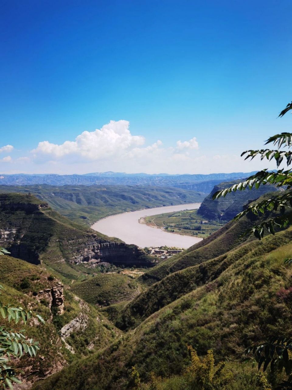 延安黄河乾坤湾,打卡 开放时间 建议时长约1-2小时 1月1日-12月31日