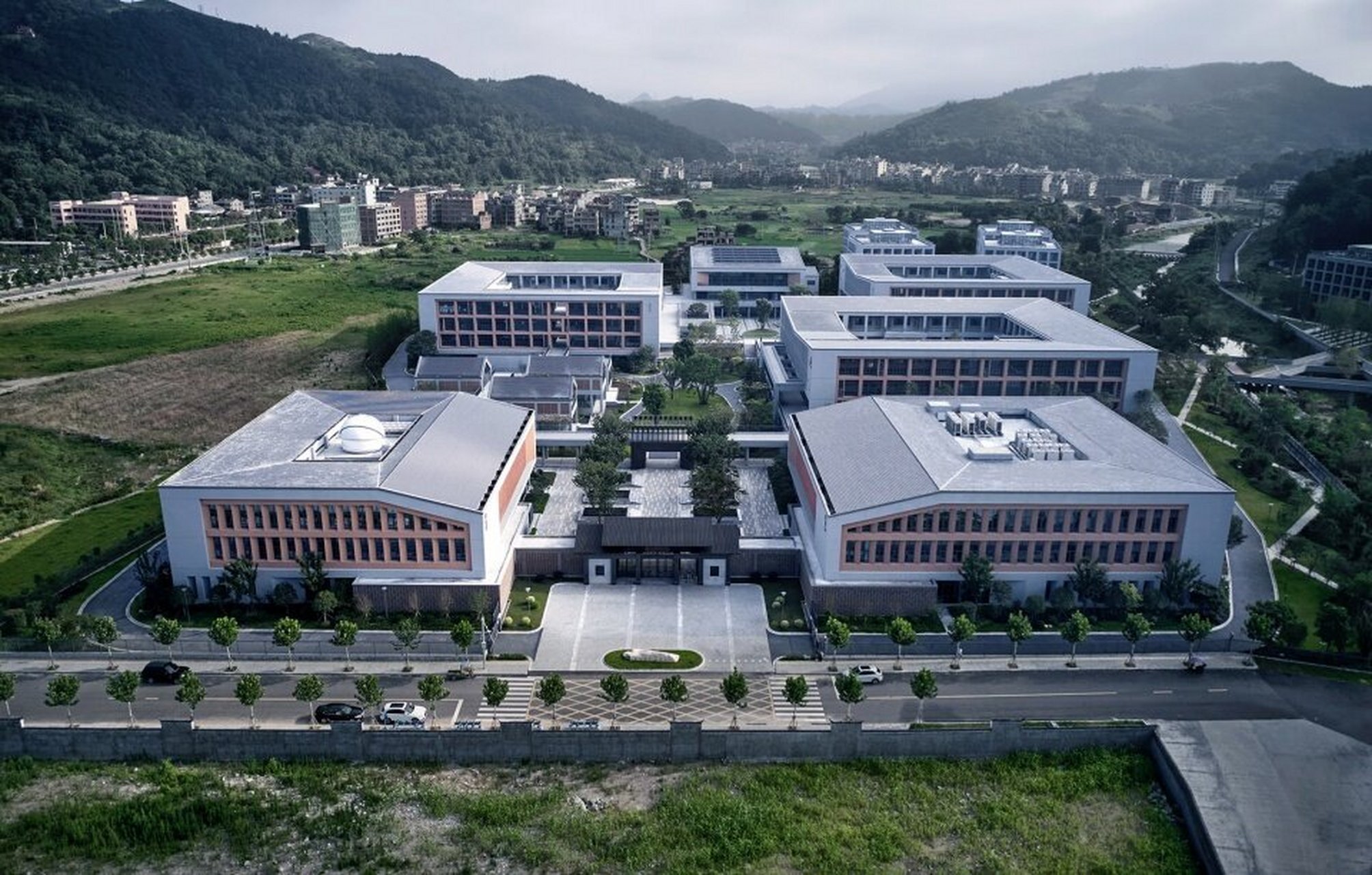 荆山公学图片图片