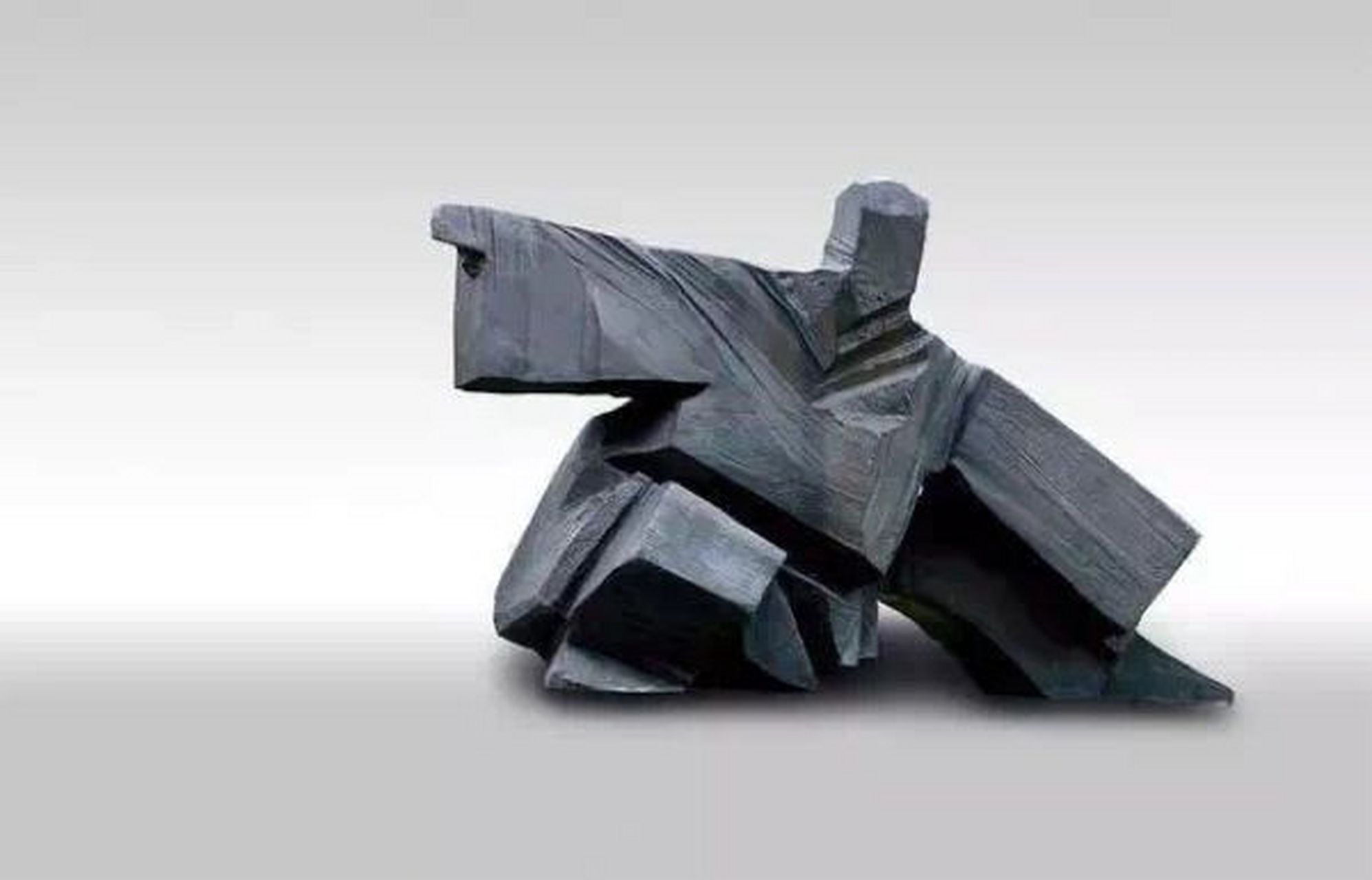 当代雕塑大师朱铭/太极系列 《太极》是中国传统文化中的精华,从宇宙