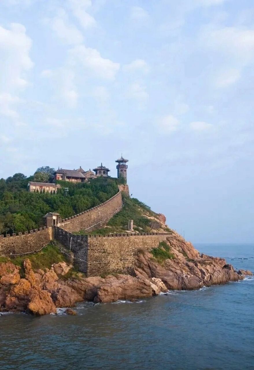 蓬莱旅游避坑指南 蓬莱阁是国家5a级旅游景区,也是八仙文化发源地.