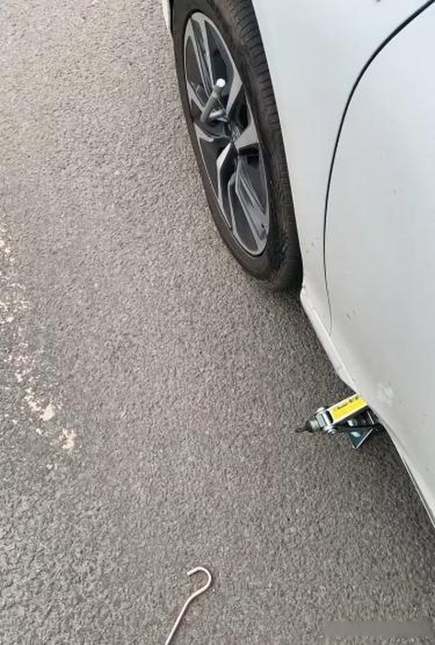 网友"范范先生"吐槽:莆田市城港大道到底什么时候能够修好?