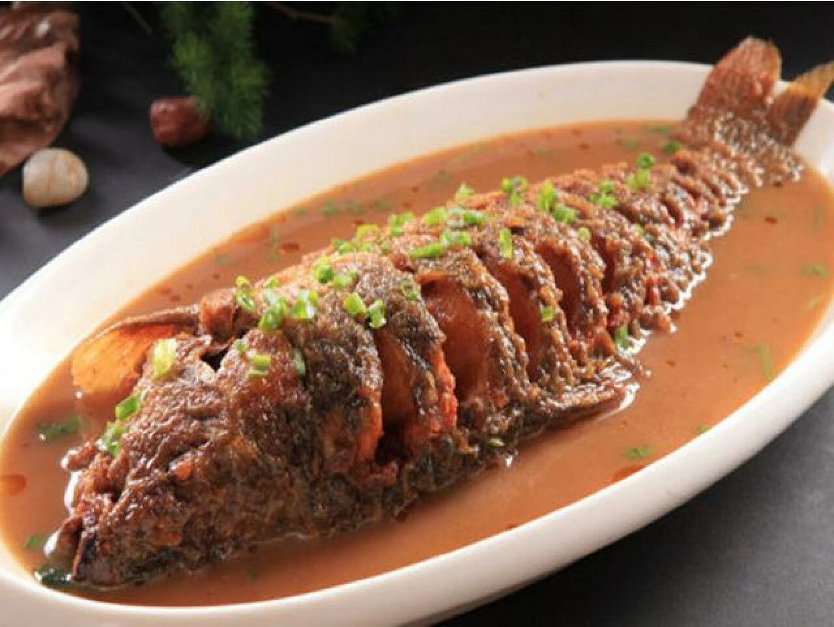 河南特产97黄河大鲤鱼 黄河鲤鱼是农产品地理标志产品,是河南省郑州