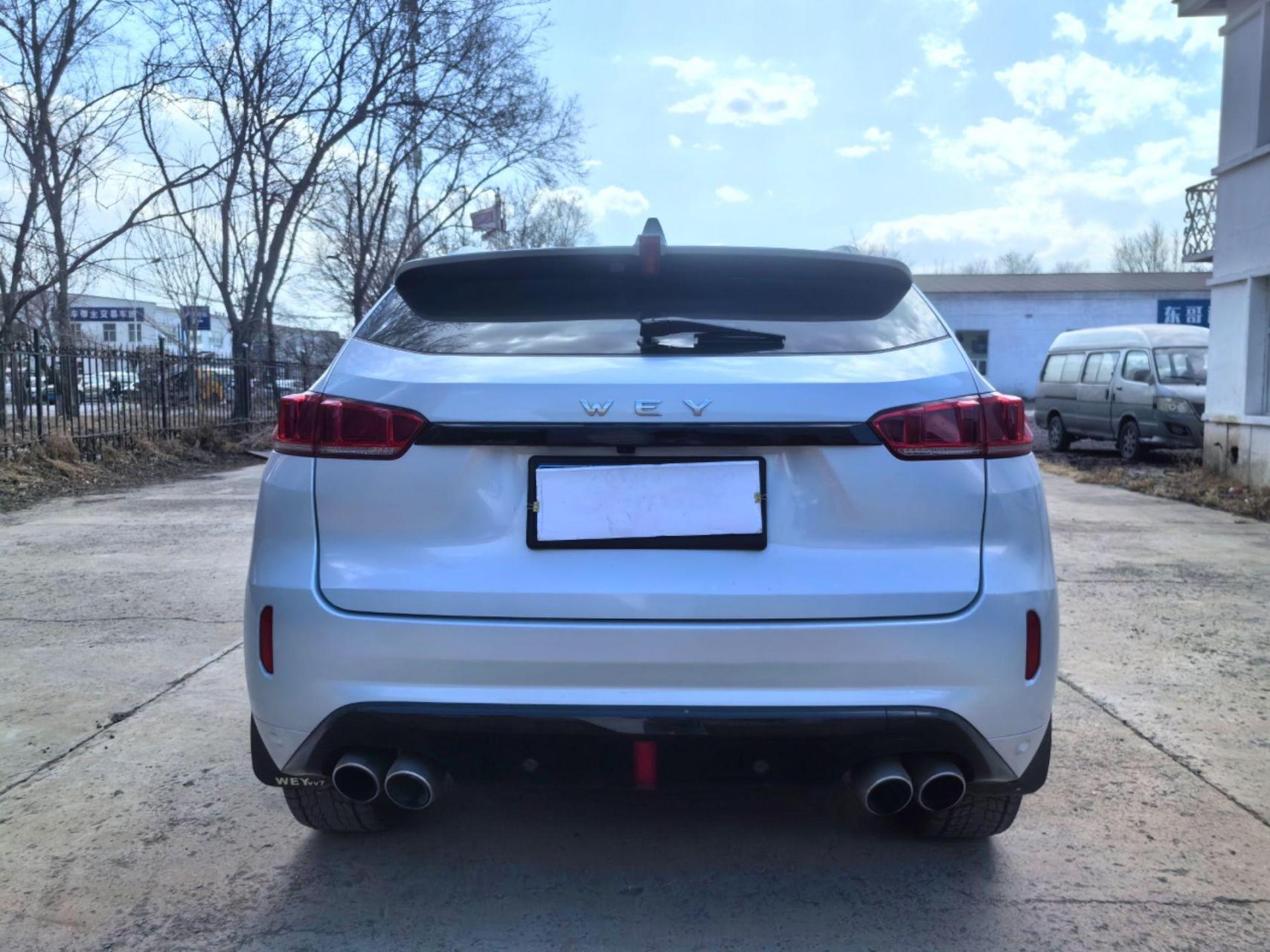 88万,个人两手车,8万公里实表,精品车况,一件划痕