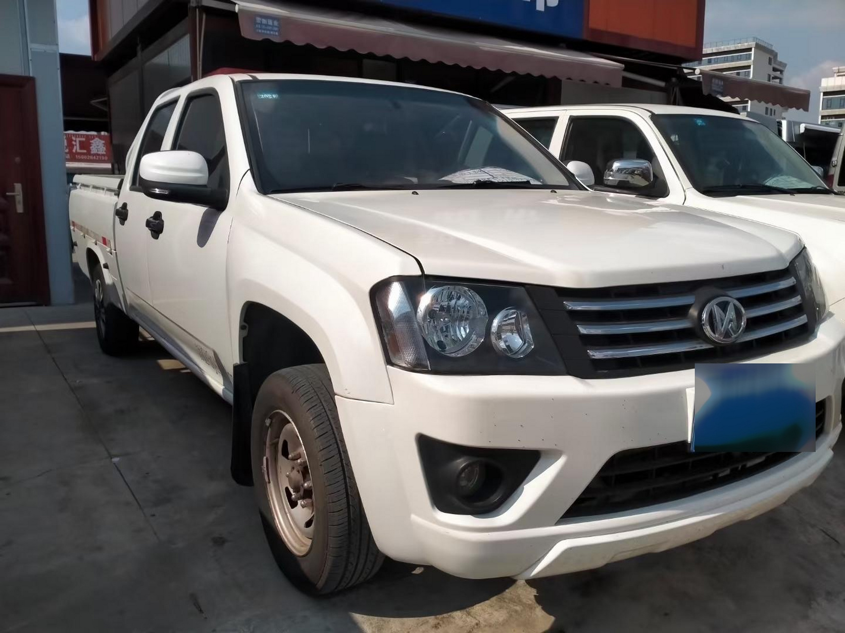 江铃麒麟系列平底板皮卡.2米多长的加长版大货箱.车子巴士.