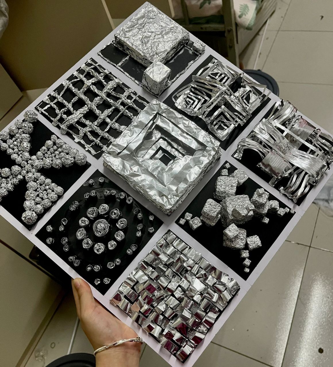 半立体构成  用的材料是锡箔纸