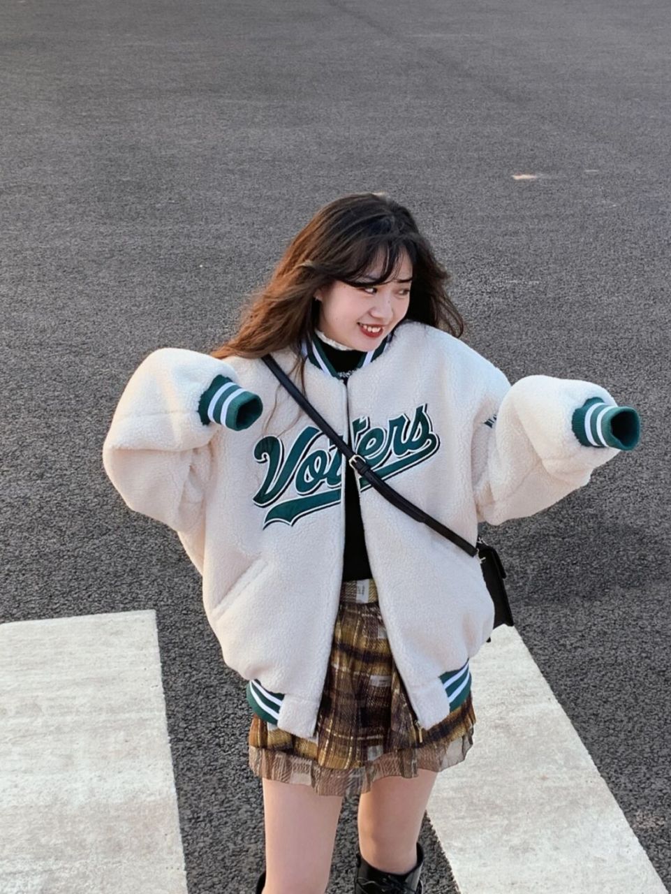 超精致的黄格裙搭配来啦～又是一套可以让我忘记温度的穿搭!