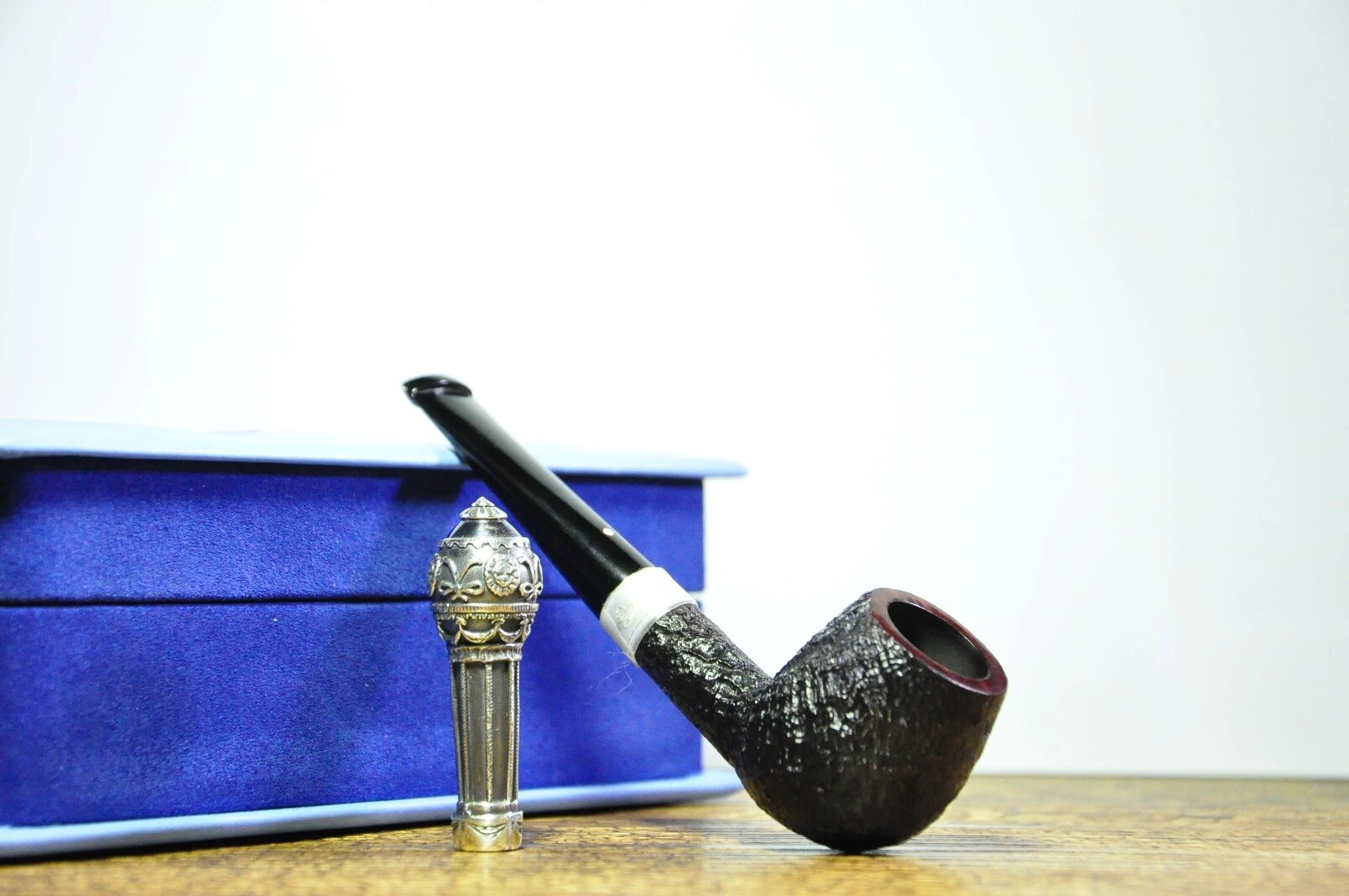 烟斗分享(204)登喜路孟戈菲限量烟斗 孟戈菲兄弟,也就是约瑟夫
