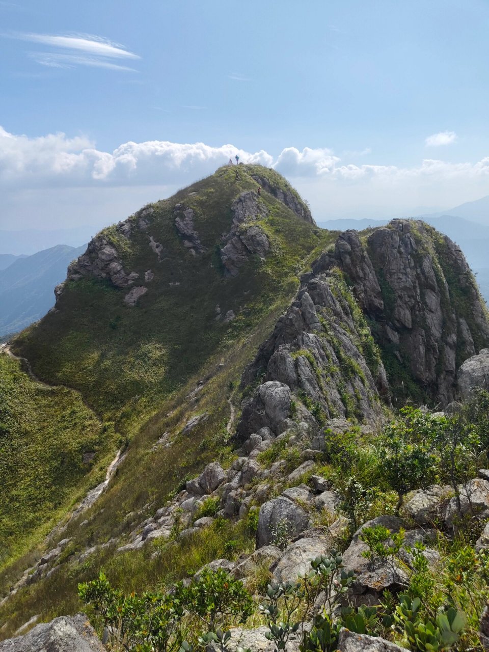 惠州-白马山 不虚此行 九点半开始爬,刚开始一段(约一个小时)特别累!