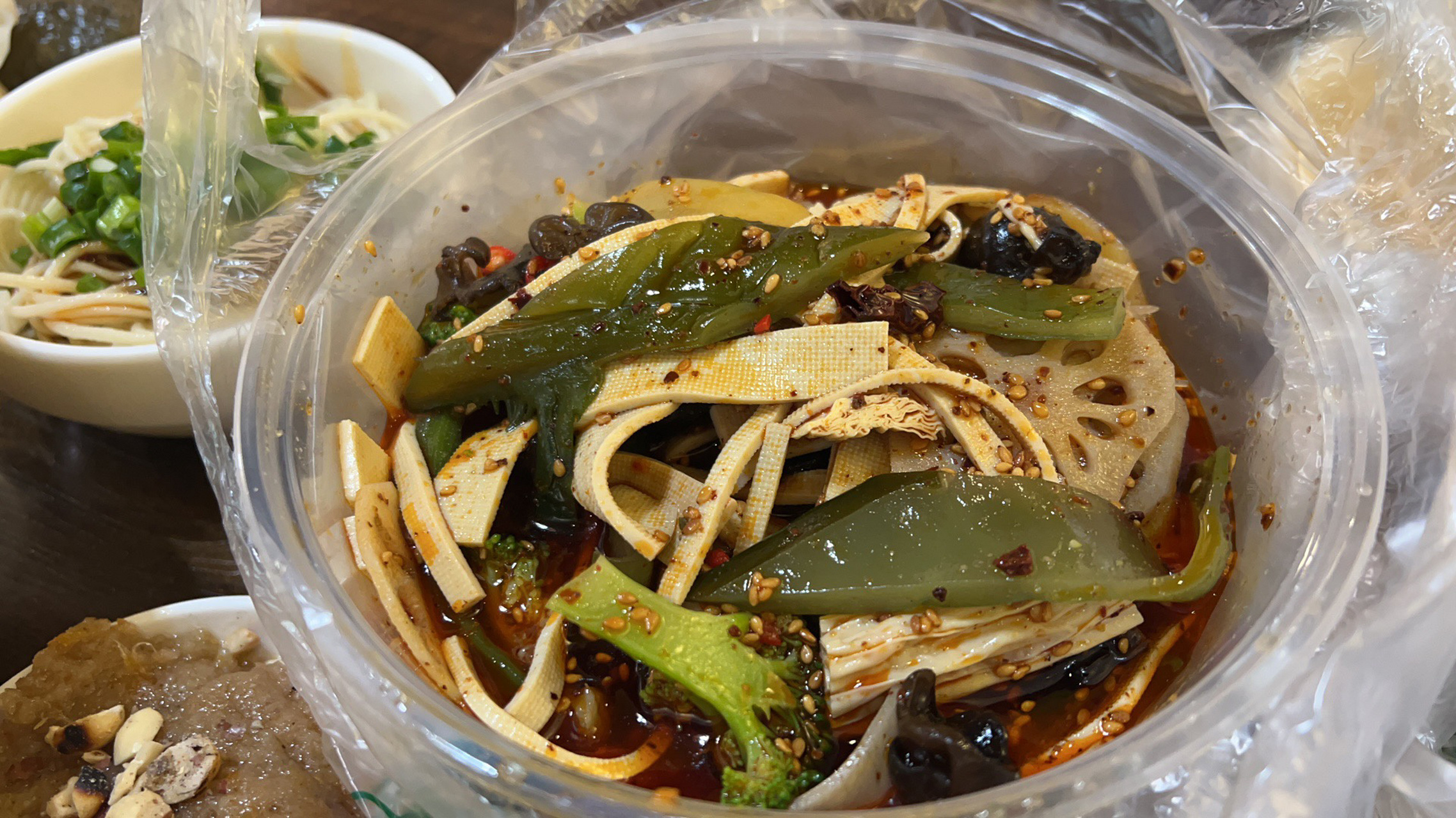 广汉名小吃   真好吃啊…感觉在北京的日子好苦d东西又贵又难吃的