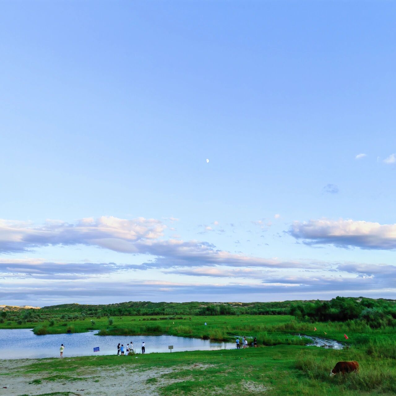 乌丹|草原之行第二站—玉龙沙湖,布日敦 接上一篇,10点半左右逛完赤峰