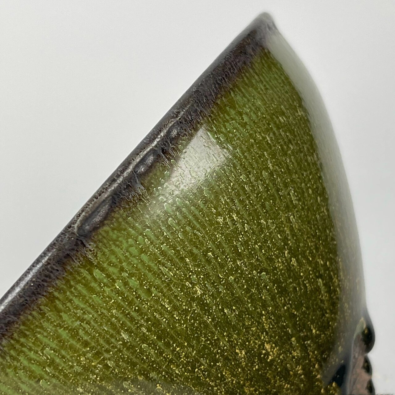 宋代建窑黄天目茶盏 宋代建窑茶叶末釉(黄天目)茶盏～宋人蔡襄总结了