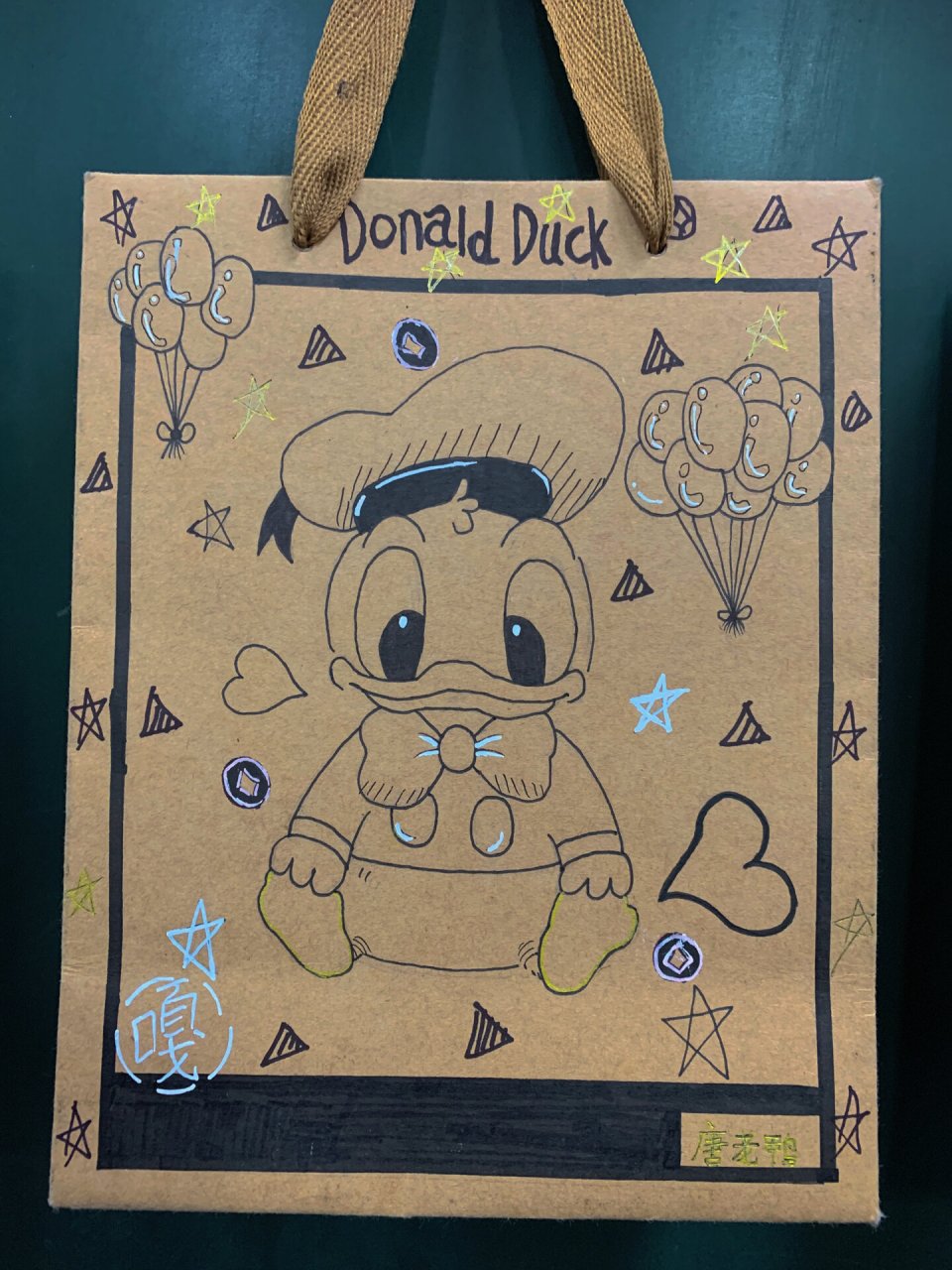 手绘牛皮纸袋diy设计 | 学生作品分享