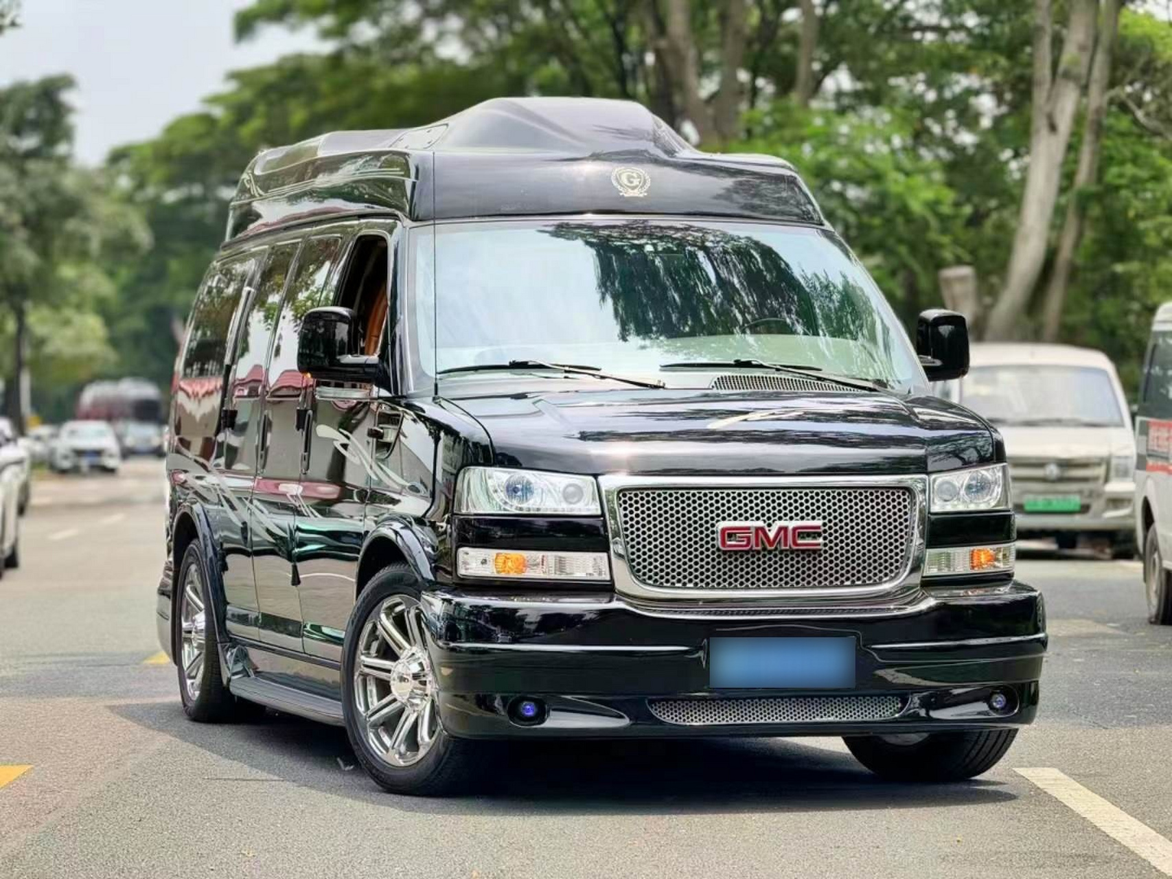 极品77孤品  2012商务车鼻祖gmc5.3 配置应有尽有 就是极品一手3.