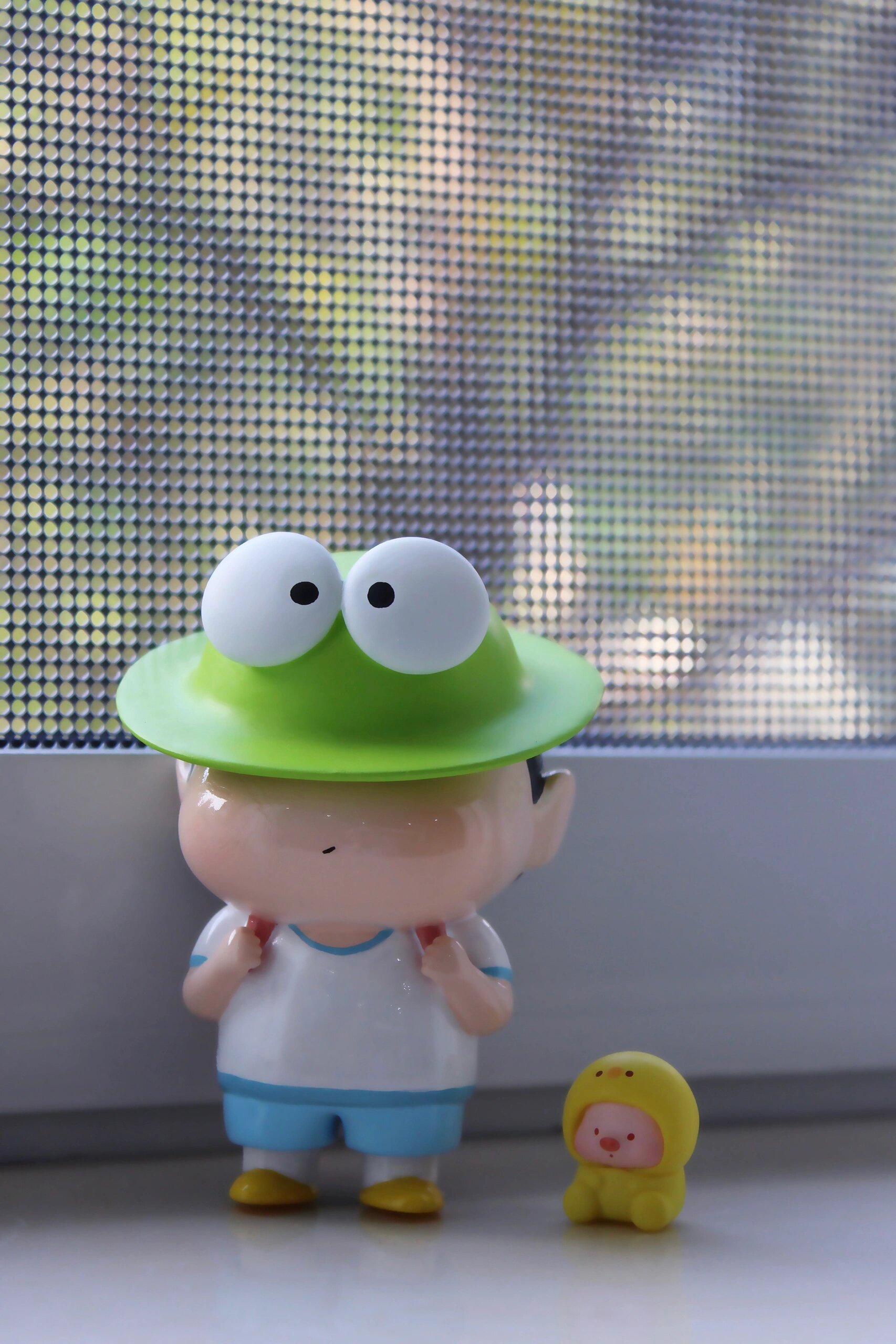 蜡笔小新|90夏日青蛙小新 小新的青蛙帽好可爱 	 手涂白膜玩具 白膜