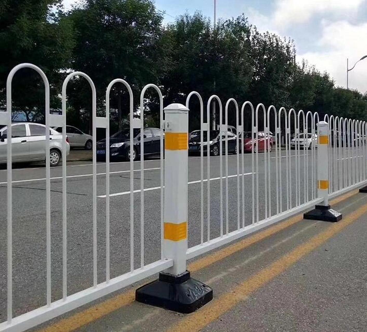 京式护栏市政道路交通护栏围栏公路安全栅 京式护栏市政道路交通护栏