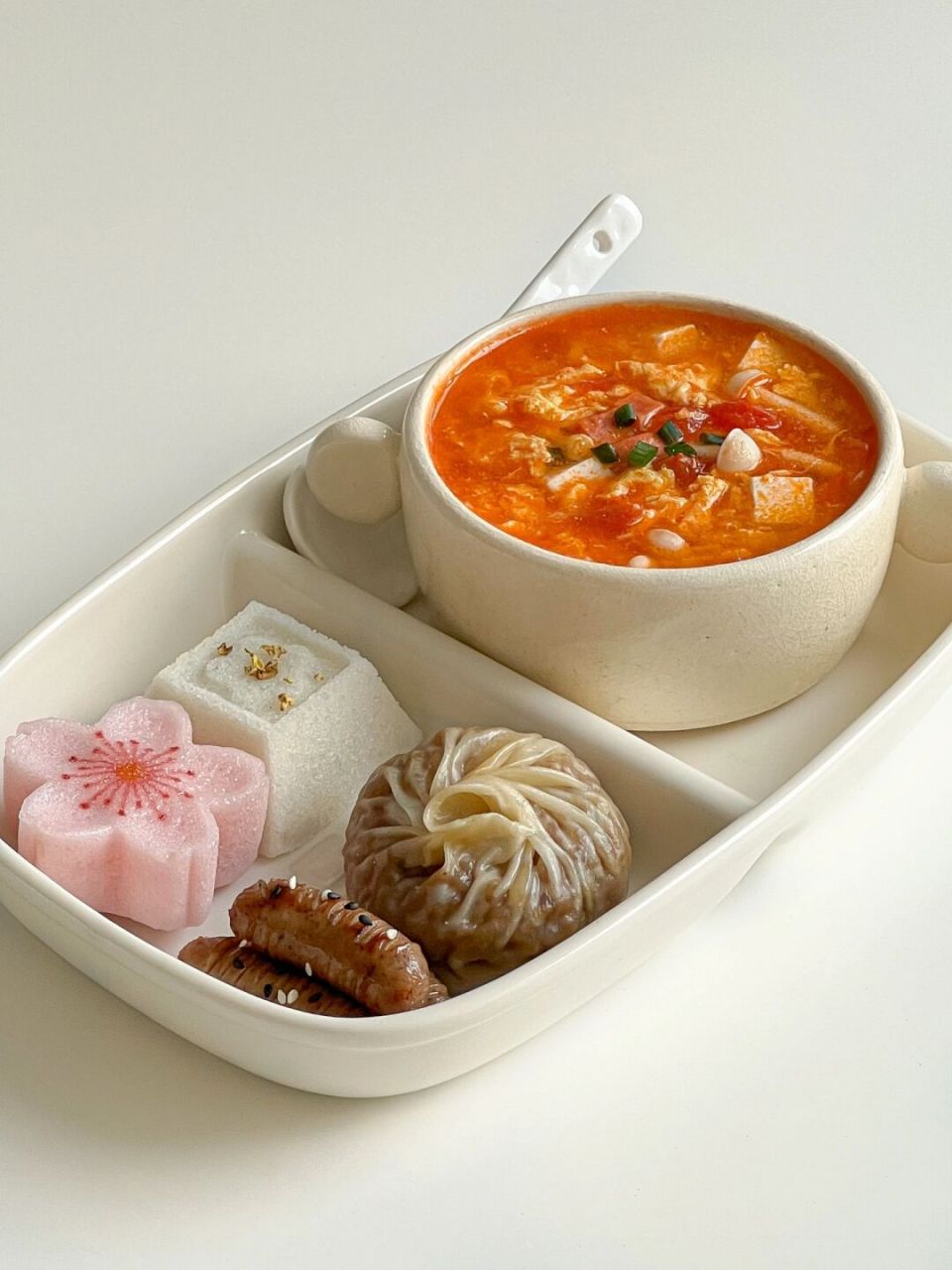 今天又是一顿精致的中式早餐09 樱花米糕简直美到心巴上了99 还有