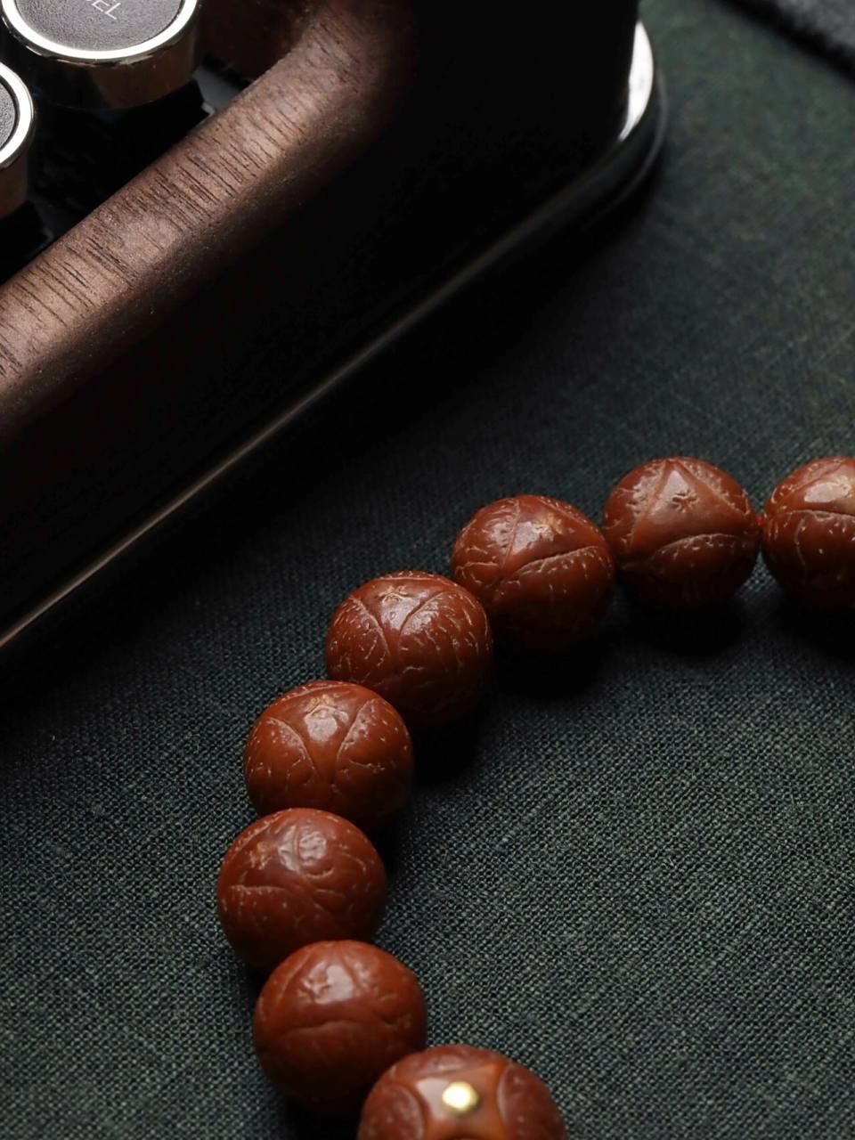 龙眼菩提 收藏级|小龙眼手串 这条在菩提品类里盘玩效果绝对是标本级