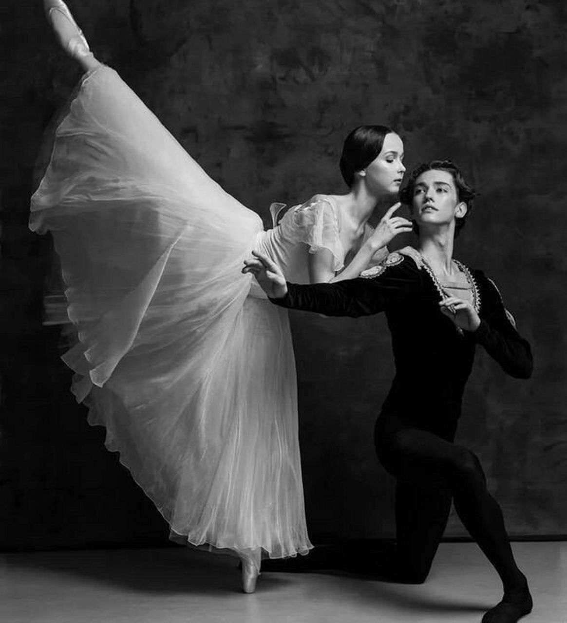 julian mackay(朱利安·麦凯)