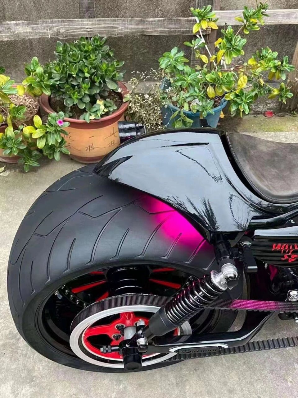 哈雷金刚狼 哈雷金刚狼