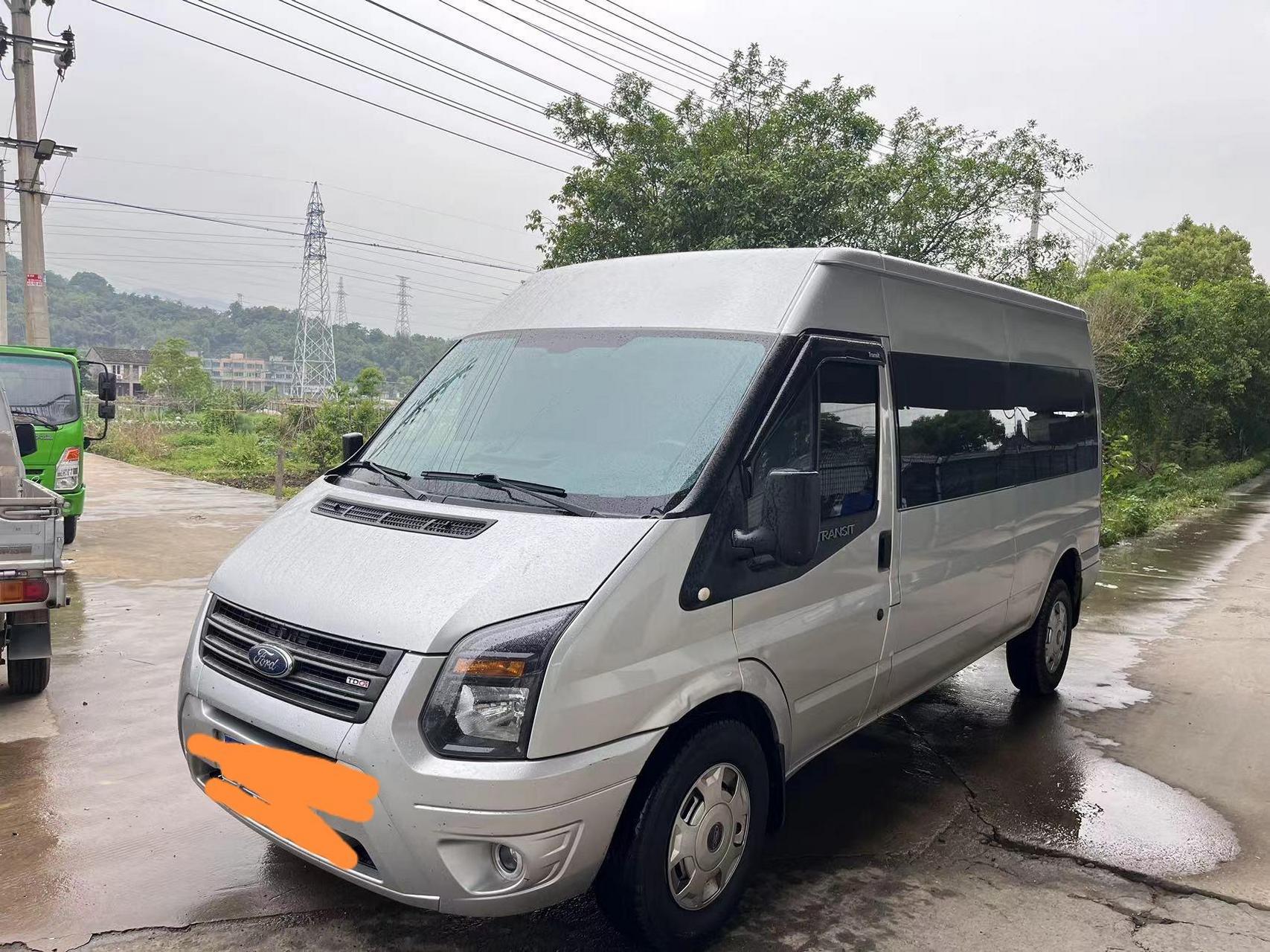 新世代v348全顺长轴7座2.2t国五2017年12月上牌长度5.