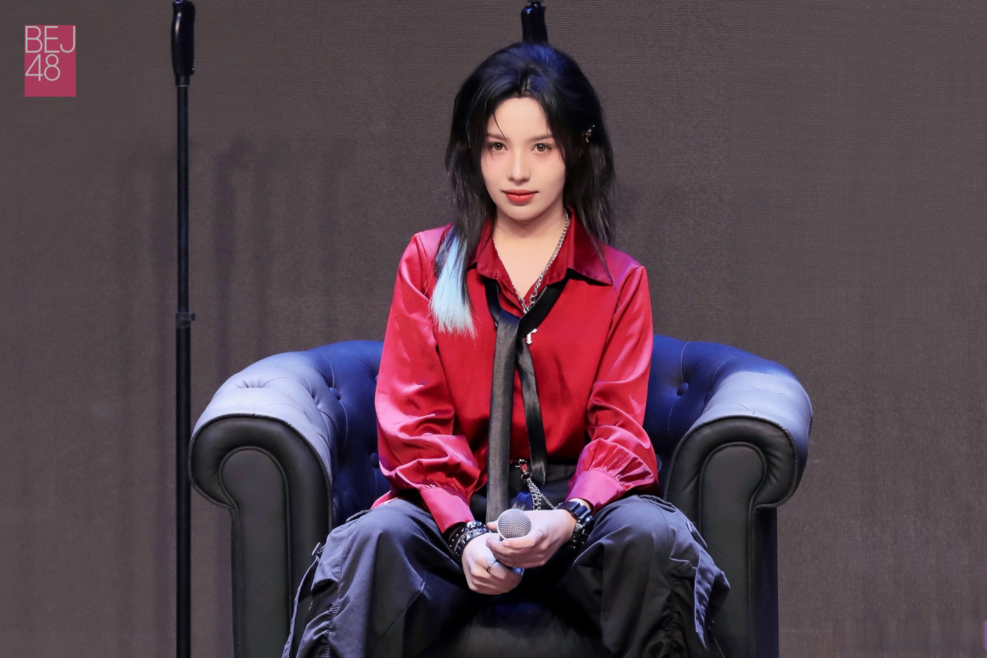 bej48超话 team e《双面偶像》剧场公演前座曲bej48-阿丽米热 92