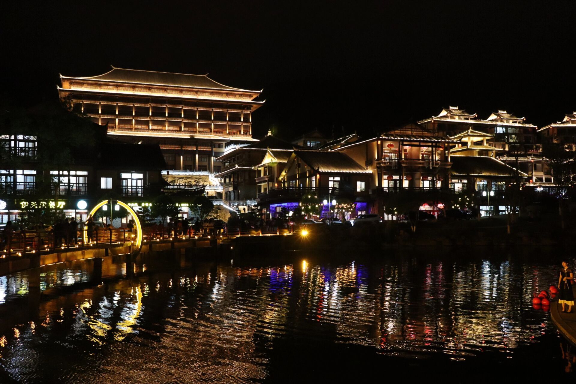 云南旅游||屏边—藏在边境的苗城 如果你去不了湘西苗寨,总要来看看