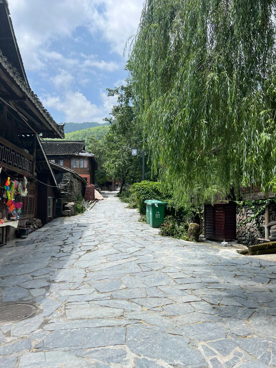 避暑胜地—美丽绥宁 景区: 黄桑国家森林公园曲幽谷:从曲幽谷入口步行