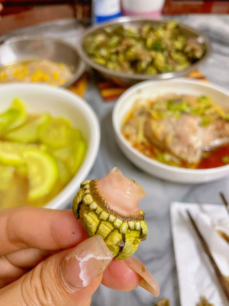 今天菜单,台山川岛特产狗爪螺 又到了一年一度吃狗爪螺的季节, 真的