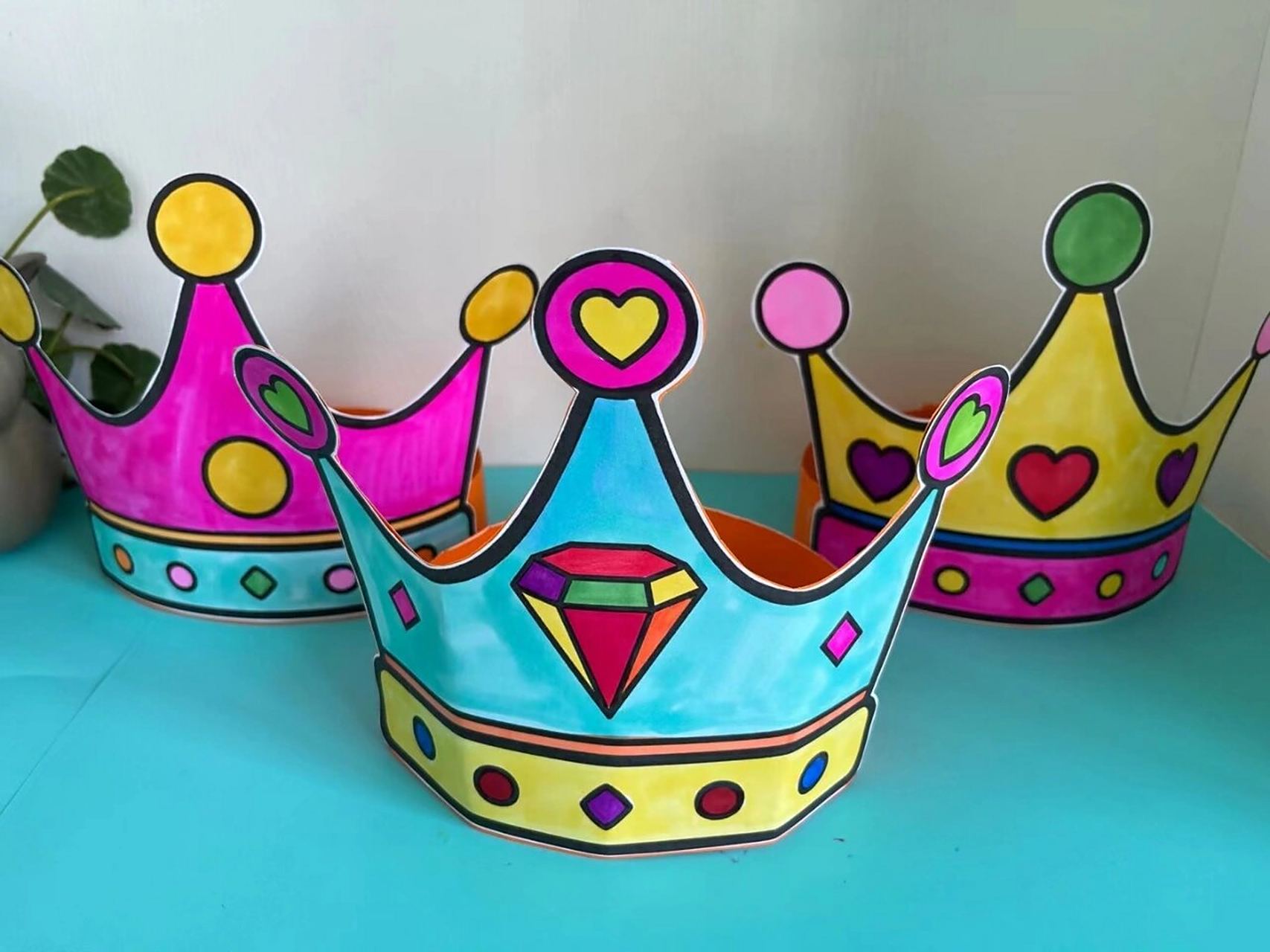 幼儿园三八女神节皇冠手工制作直接打印 三八妇女节让每个小朋友都亲