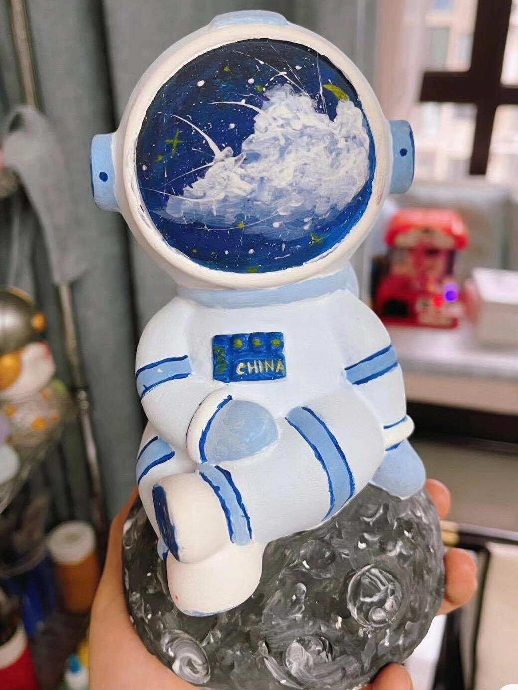 太空人石膏娃娃涂色参考