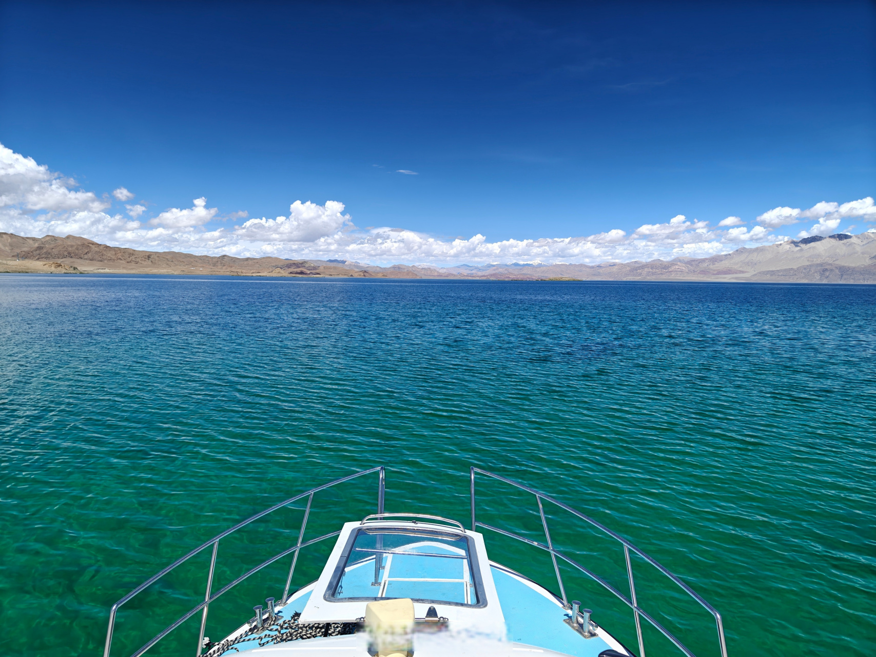 红色热土高海拔之恋#班公湖位于西藏自治区阿里地区日土县城西北 122