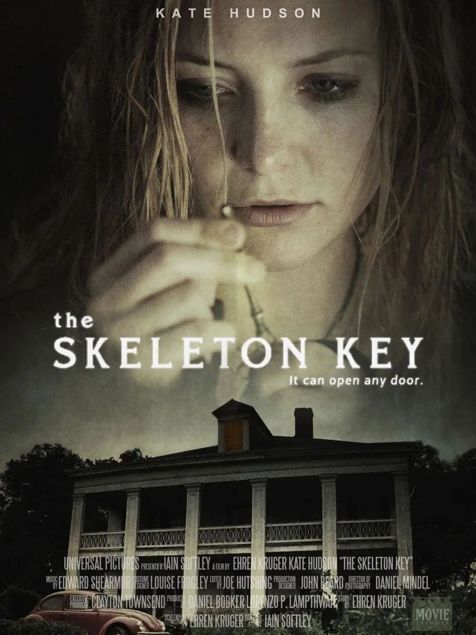 0 90简介:卡洛琳因为同事们对待死去的病人冷漠无情而决定辞职,而下