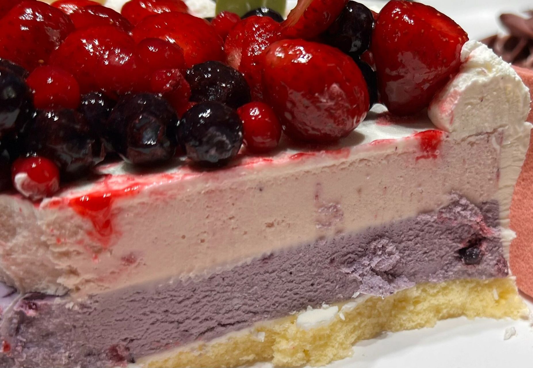 家人生日要吃不甜不腻的哈根达斯哦 98哈根达斯 夏洛特蛋糕冰淇淋