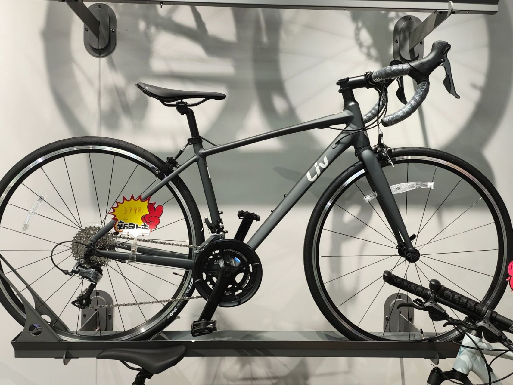 新手必看自行车|捷安特liv女士公路车 beyond liv是全球唯一专为女性