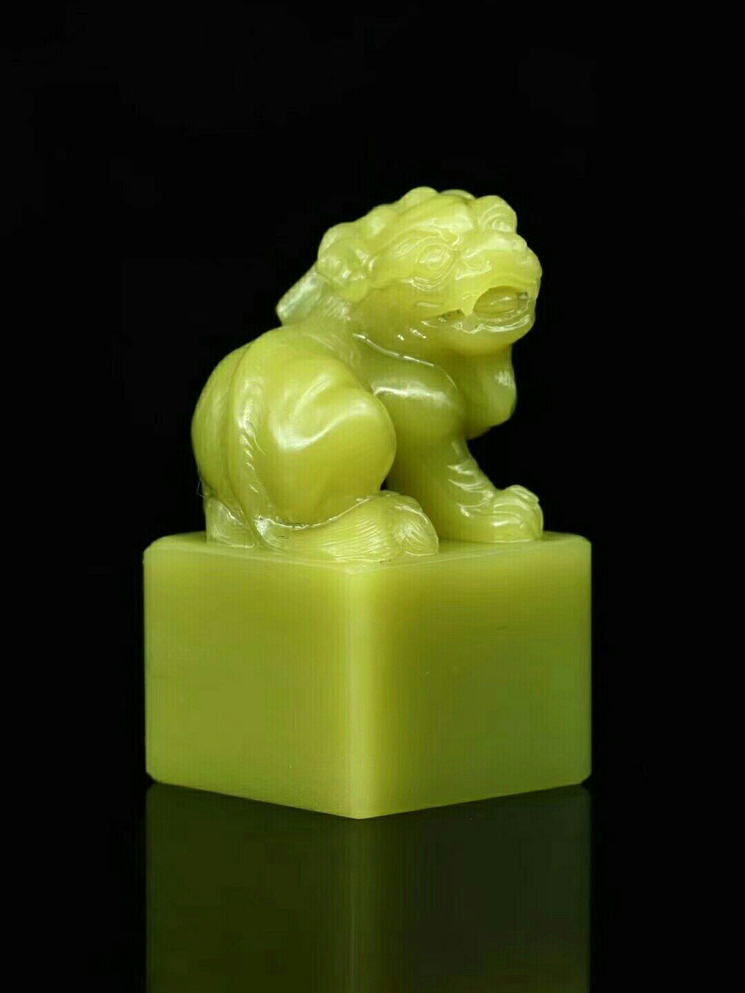 寿山石艾叶绿 瑞兽,规格:4.4-2.4-2.