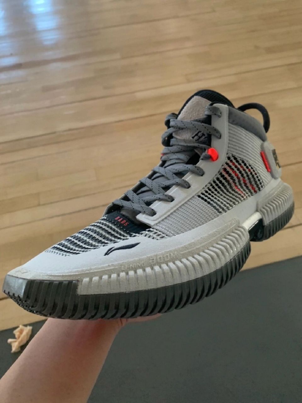 李宁反伍3 ultra 图自 du_5dd8f5ff0bd20