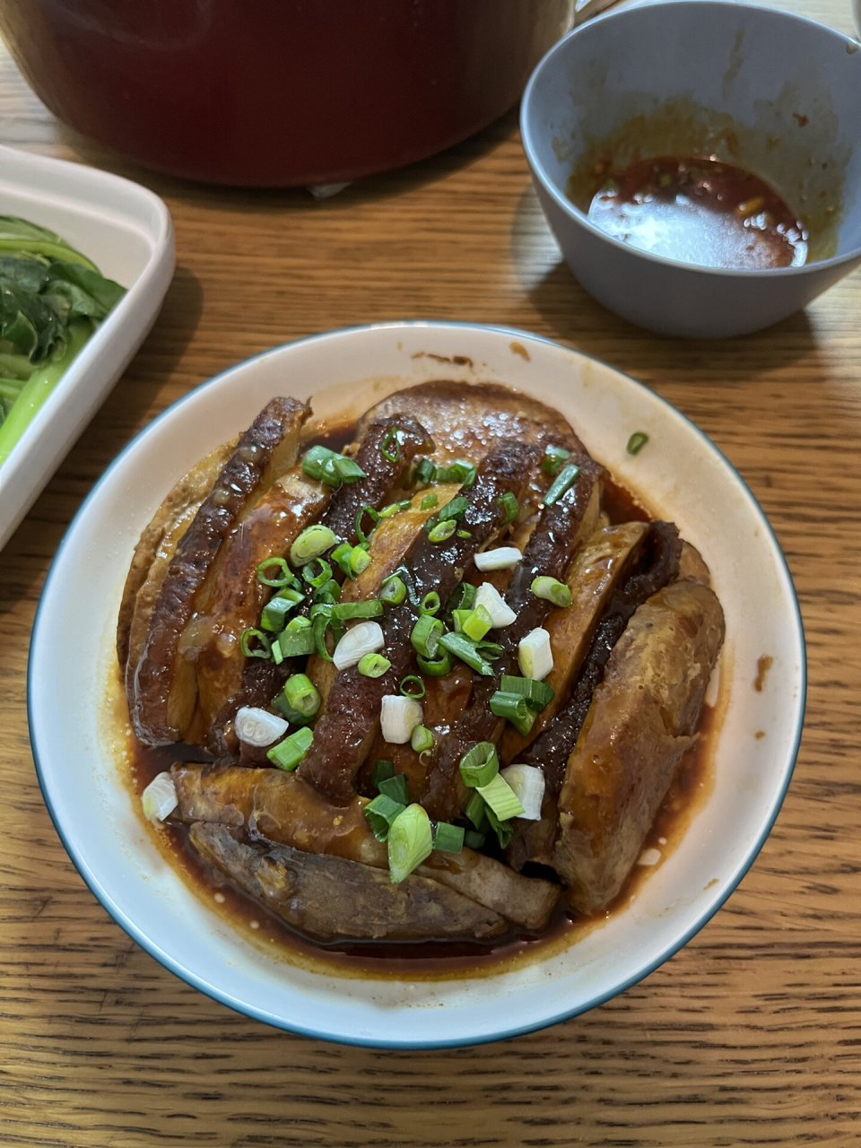 怎么分辨假冒荔浦芋头 图1左边是我在拼多多买到的假的荔浦芋,图2是换