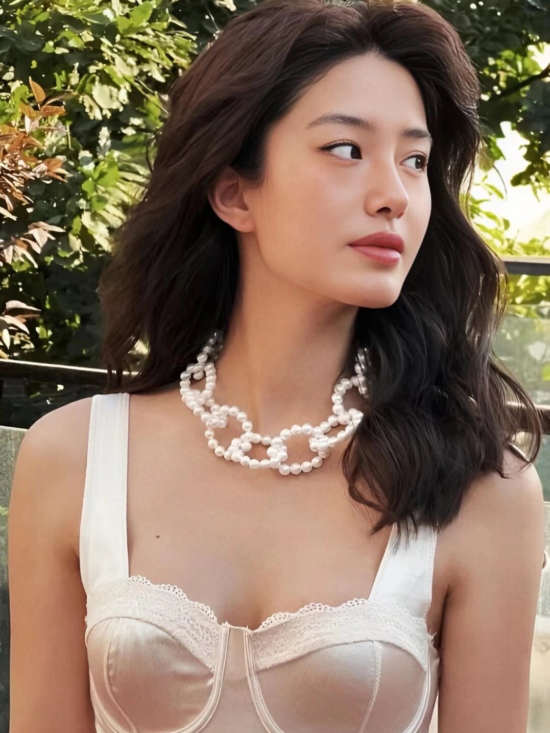 杨采钰 杨采钰,1992年9月28日出生于湖北省武汉市,中国内地影视女演员