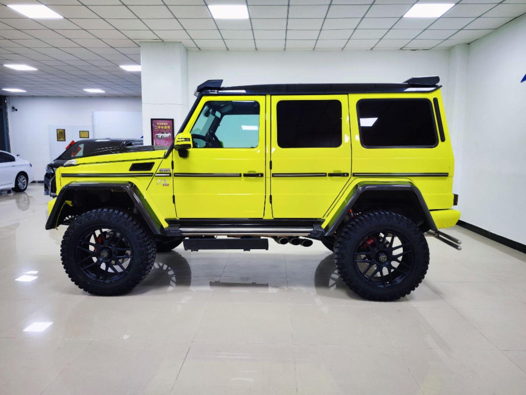 2012 g500改装4x4 外观:十多万改装4x4平方02 全车巴博斯风格外观