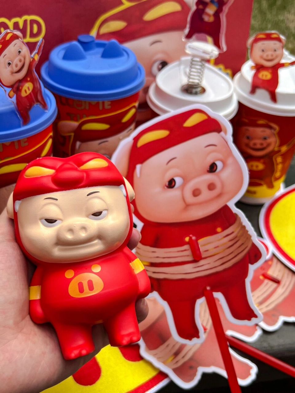可爱的猪猪侠终于给我等 ggbond男神我来了!