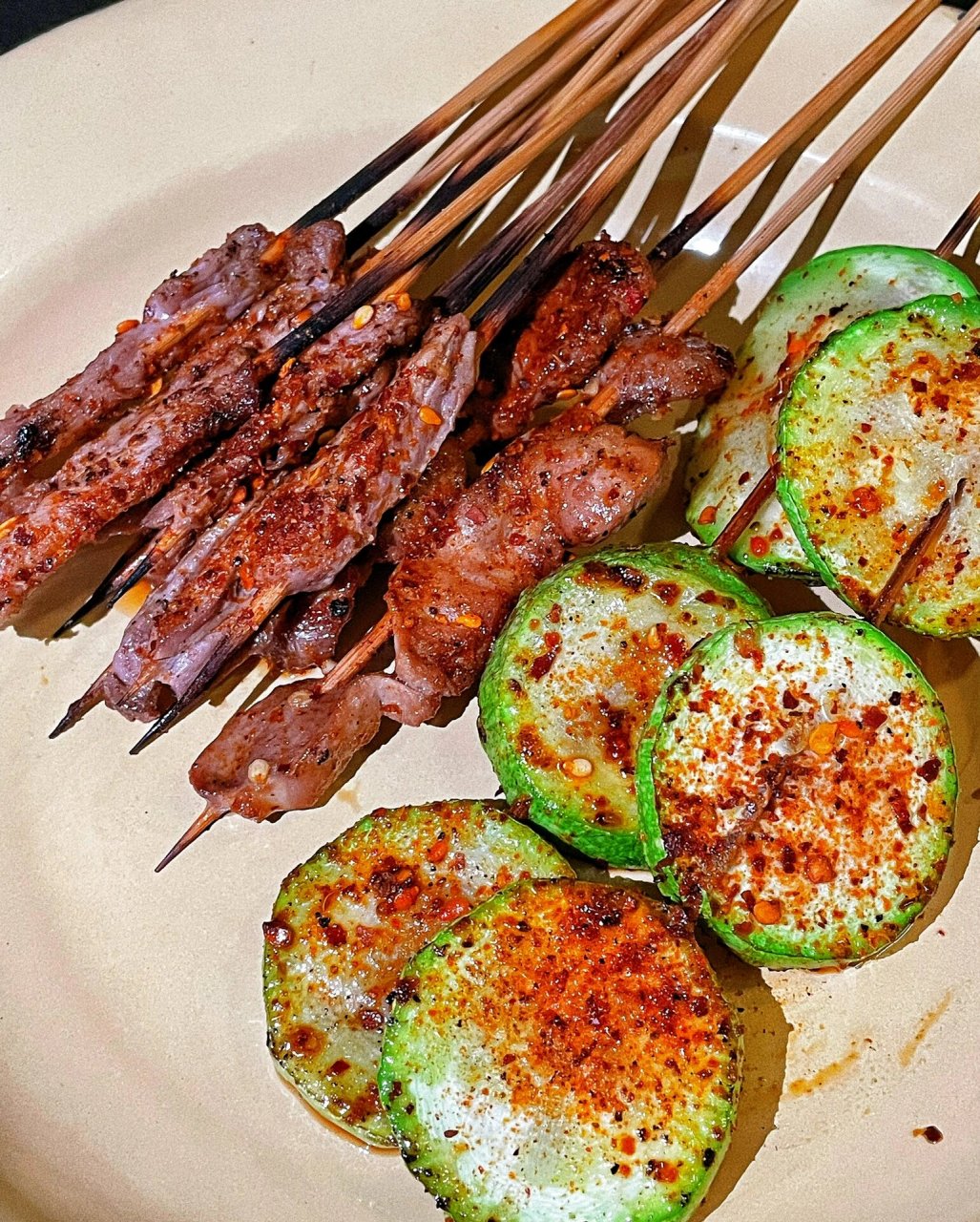 开远烧烤 #烧烤# #小吃# #开远探店# #开远美食# #开远# 环境好,味道