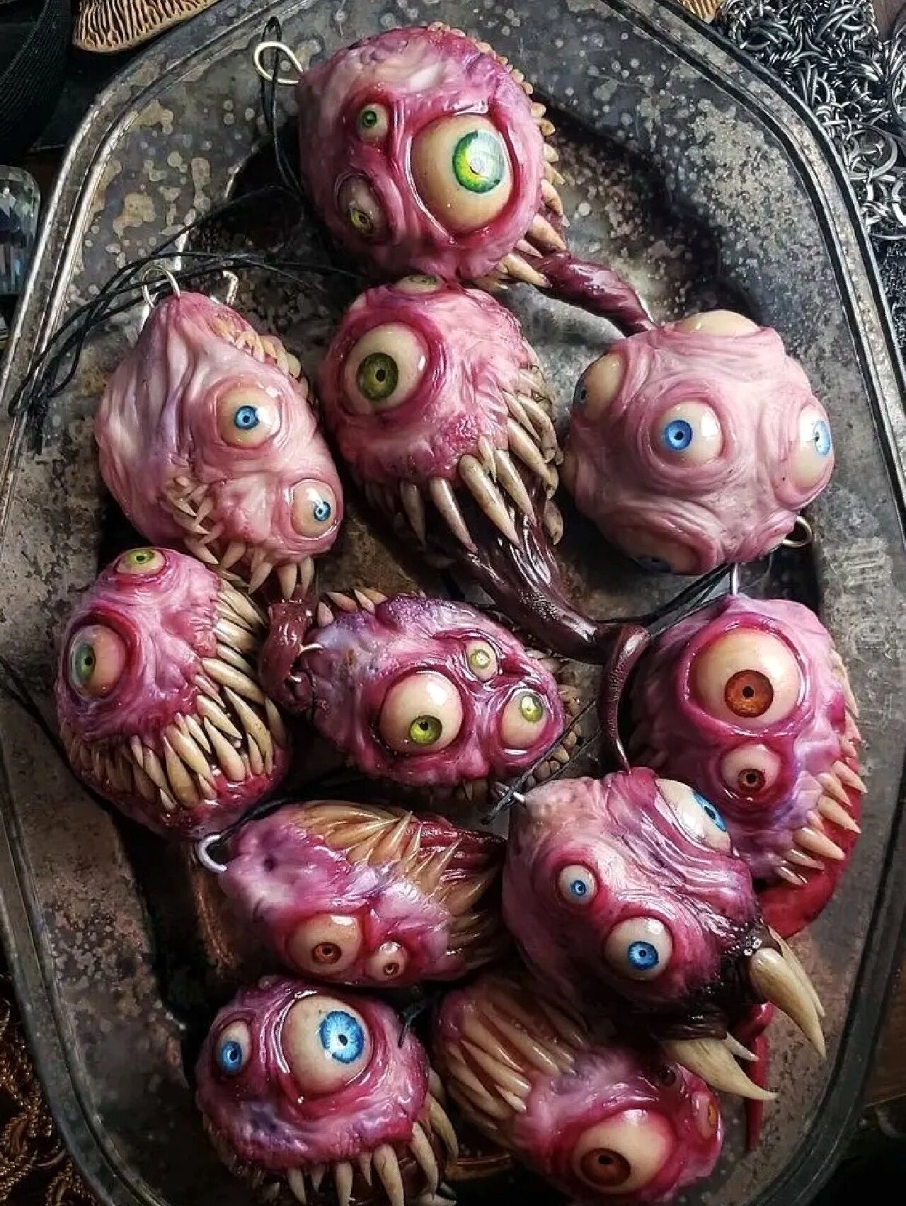 怪物图鉴:来自章鱼触手 眼球的恐惧 千万不要与怪物