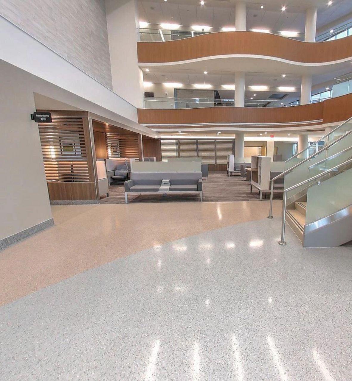 新型水磨石多少钱一平方 新型水磨石,也叫现代水磨石,是以水泥或特种