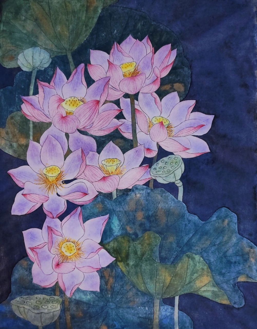 一幅国画重彩夜荷花图希望大家喜欢 图一是成品,后面是记录的一些过程