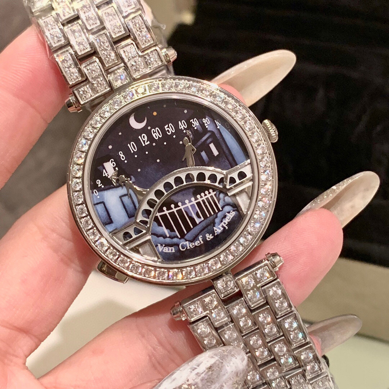 cleef & arpels最新版vca诗意复杂功能腕表系列:恋人之桥最浪漫的手表